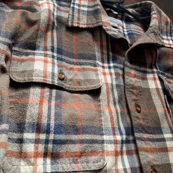 Carhartt shirt - Picture 2 of 3